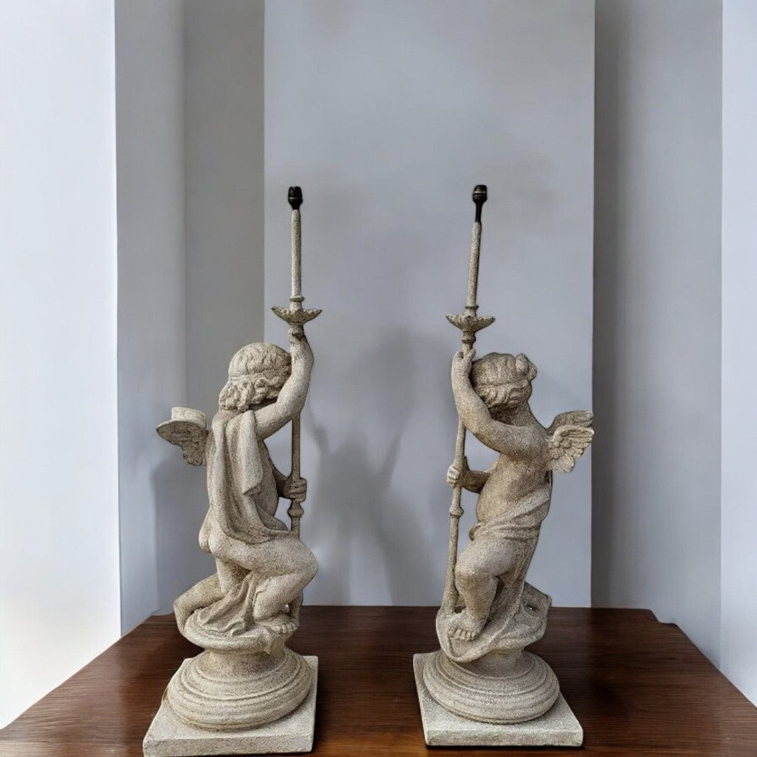 Magnifique Paire de Lampadaires Porte-Flambeaux en Zinc Électrifiés