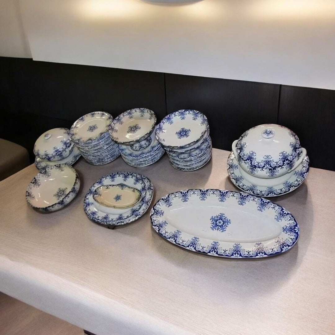 Rare Service de Table Rouen - 63 Pièces