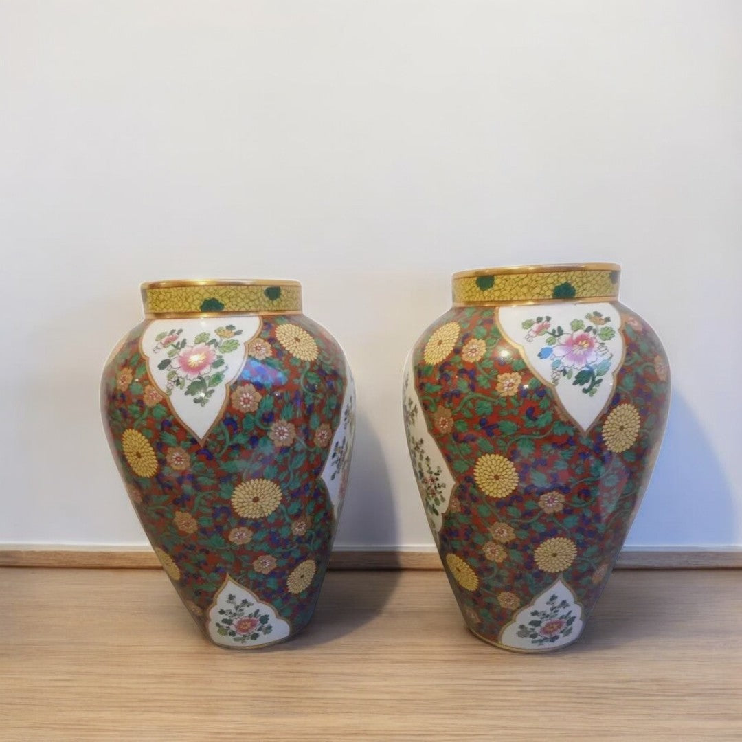 Superbe et Grande Paire de Vases Limoges B & Cie en Faïence Peinte et Dorée