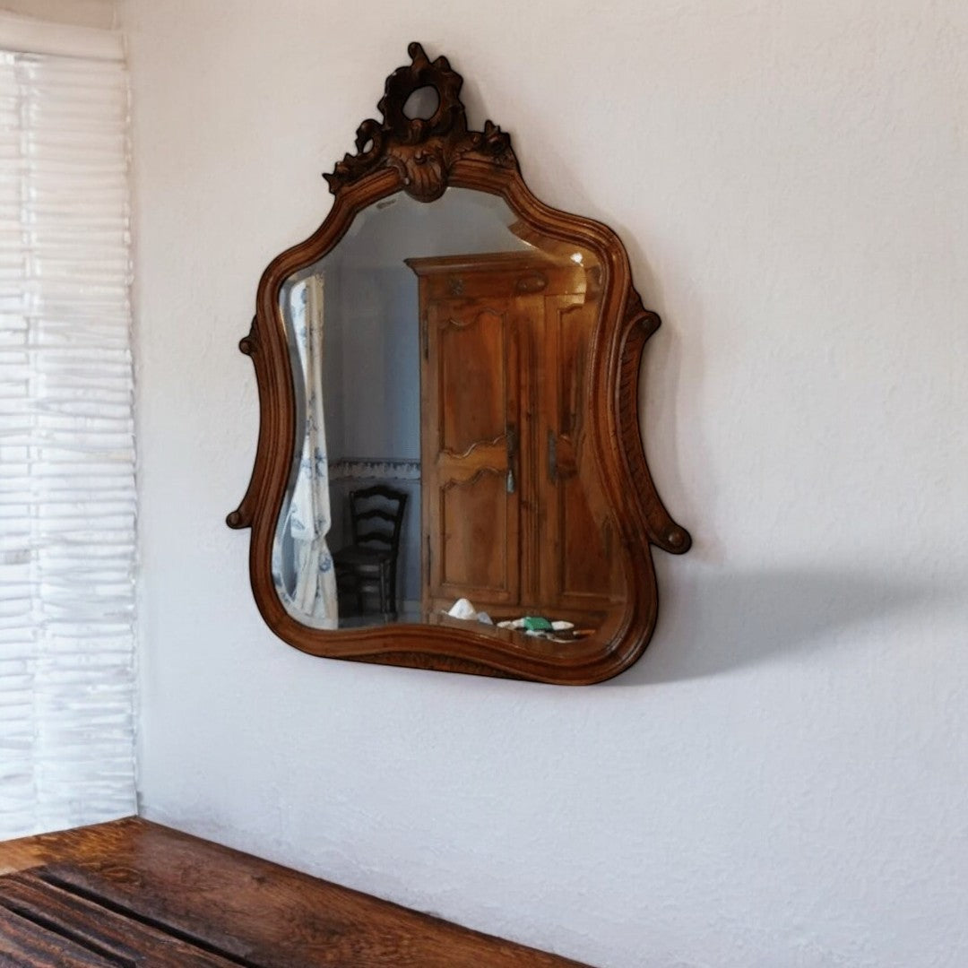 Superbe Miroir Rocaille Louis XV en Noyer Massif