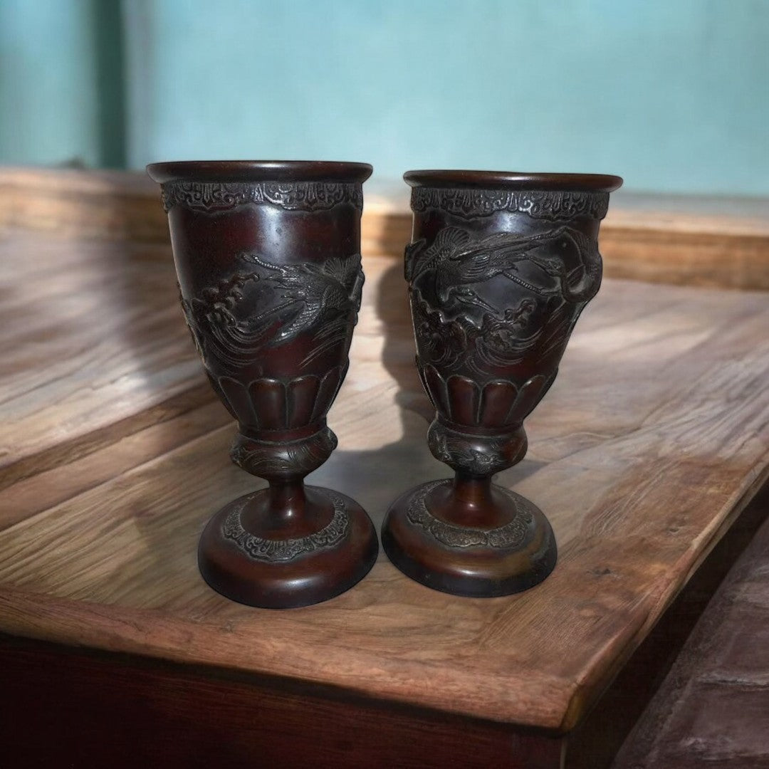 Superbe Paire de Vases en Bronze - Décor Asiatique