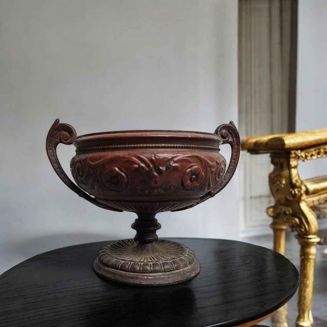 Superbe Petit Vase Coupe en Bronze Peint