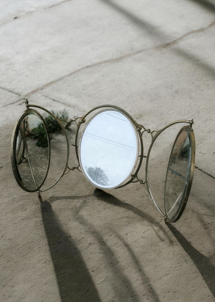 Triptyque ovoïde en bronze nickelé modulaire et Orientable 1900 - Ethic Atelier