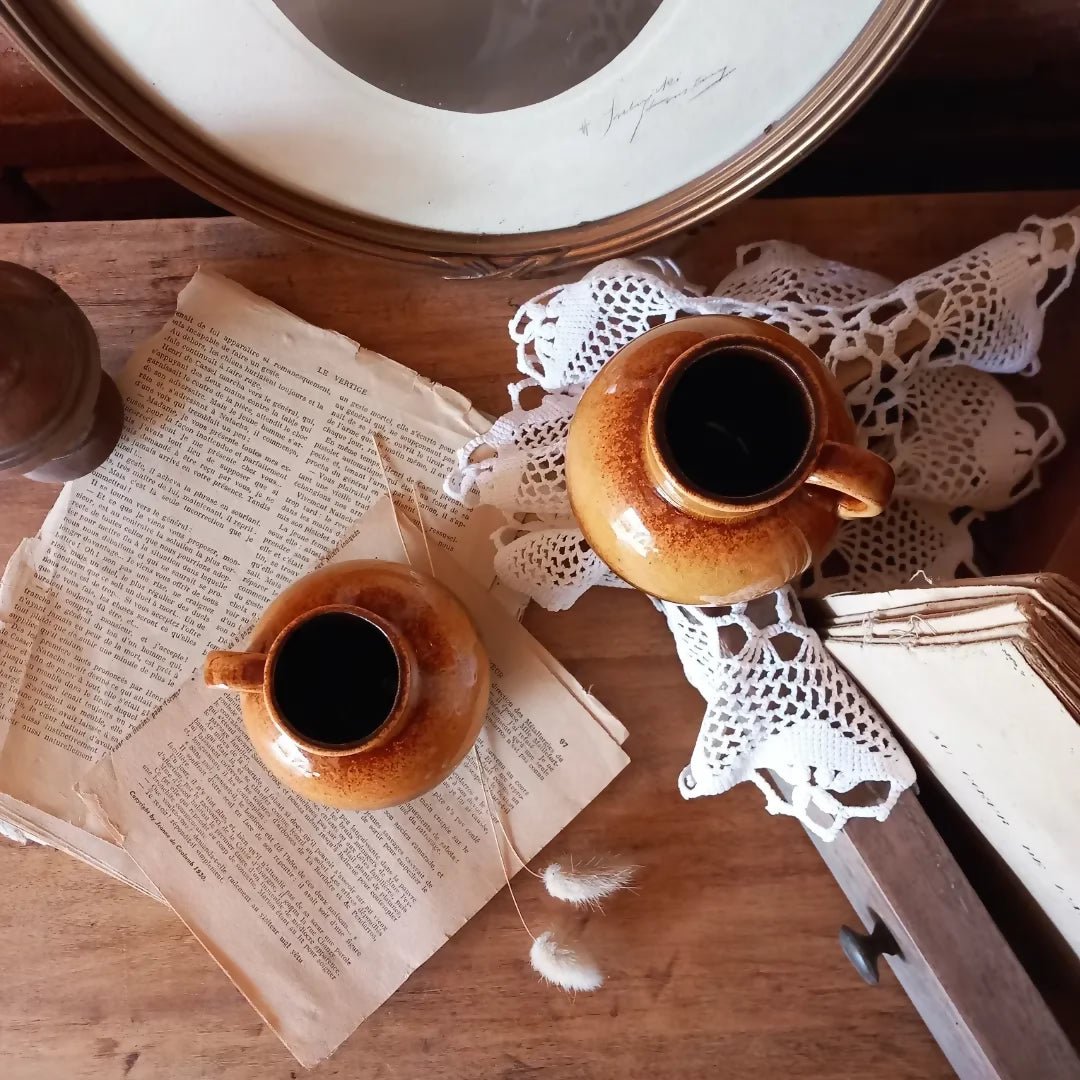 Vases boules émaillés ocre - Ethic Atelier