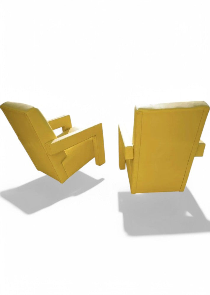 Paire de Fauteuils en Cuir Jaune Soleil Modèle Utrecht par Gerrit Thomas Rietveld – Vers 1980