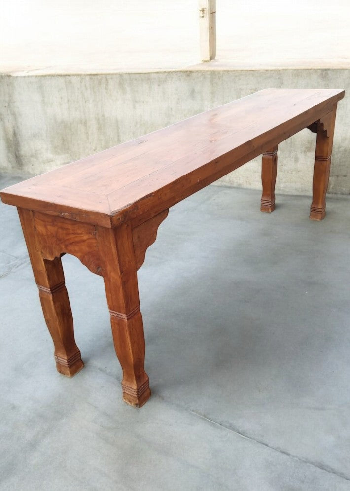 Grande console en teck asiatique