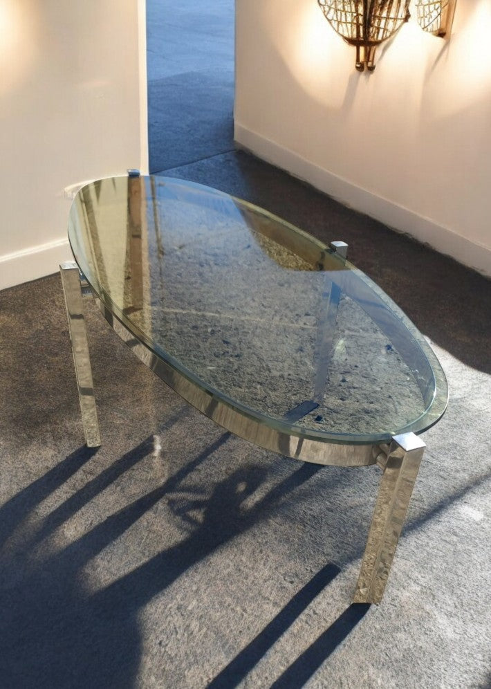 Table Basse Elliptique Vintage en Acier Chromé et Verre Fumé - Années 70