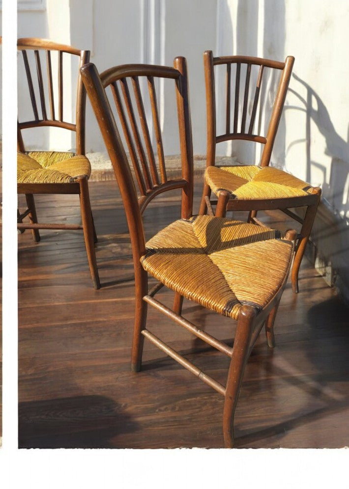 Série de 4 Chaises de Bistrot Paillées – Fin du XIXe Siècle