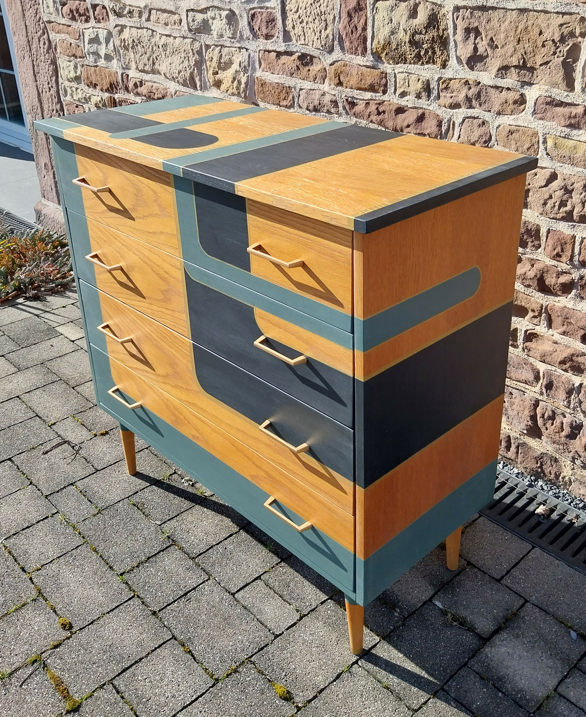 commode 70's côté