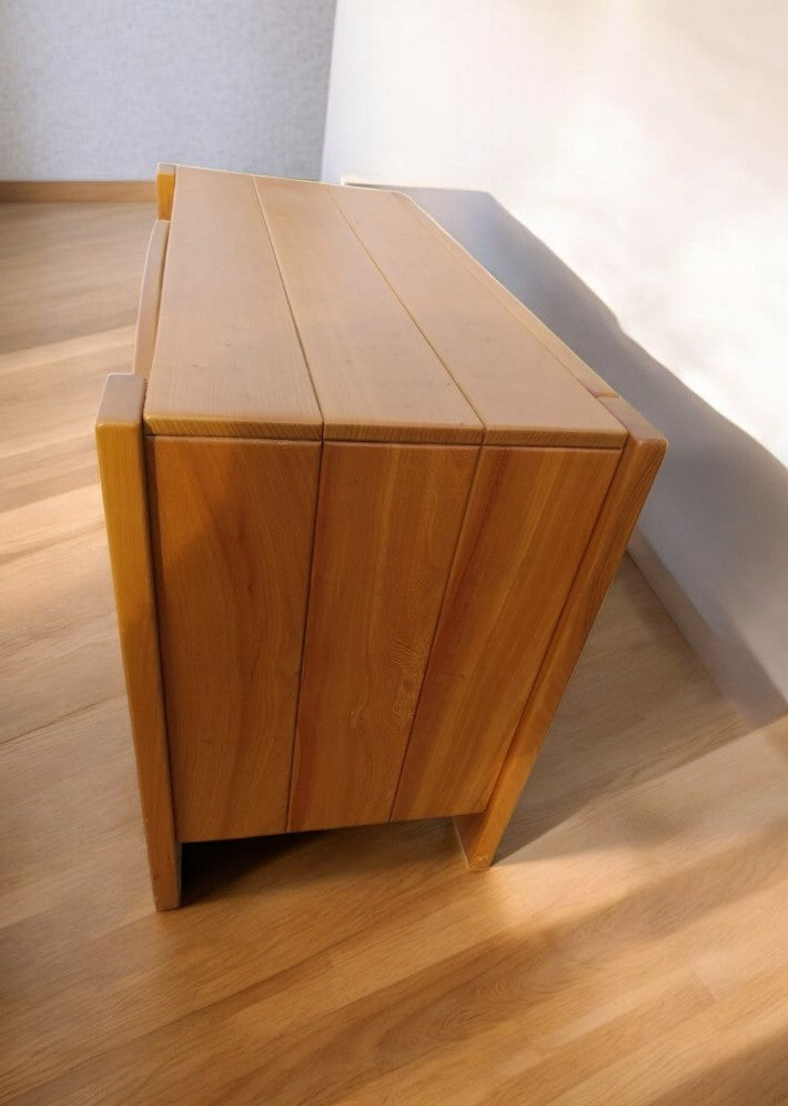 Commode en orme massif vers 1970