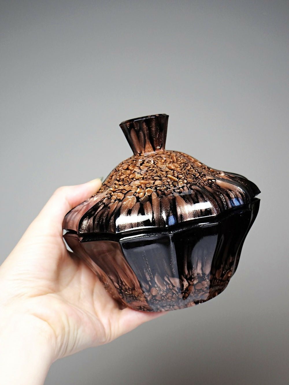 Boite/sucrier vintage Vincenzo Nason Murano verre aventurine noir - Ethic Atelier