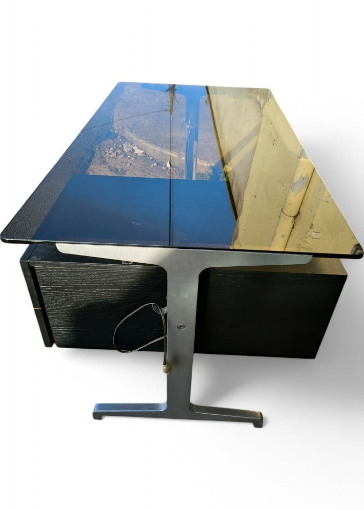 Bureau en Fonte d'Aluminium avec Plateau Verre Fumé par Etienne FERMIGIER vers 1970 - Ethic Atelier