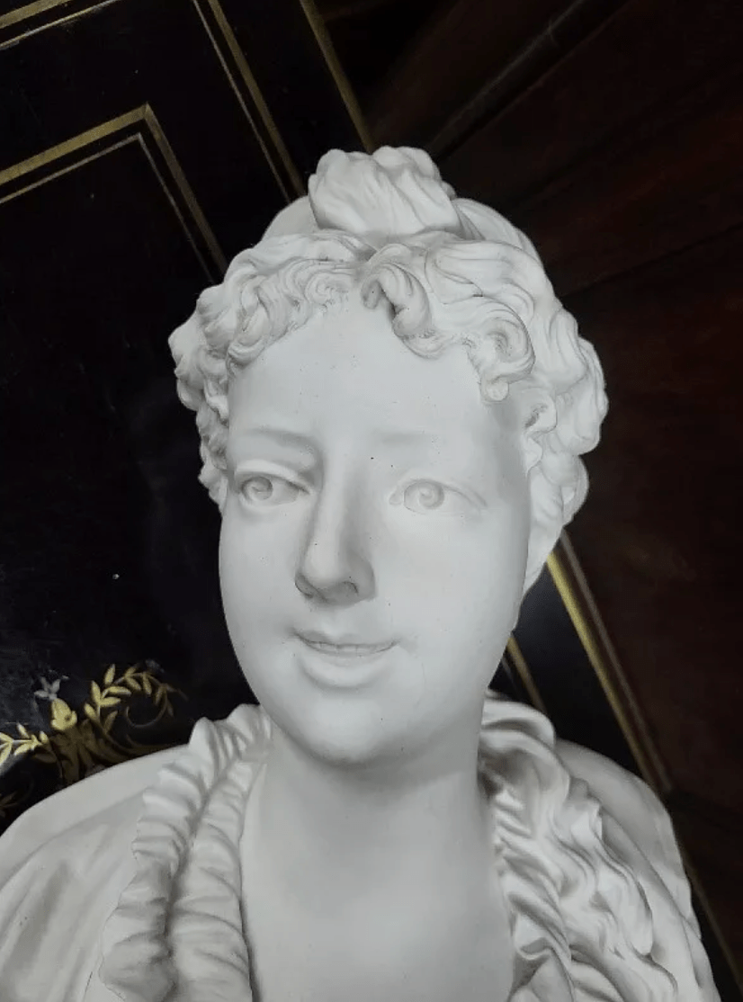 Buste de Femme en Biscuit - Ethic Atelier