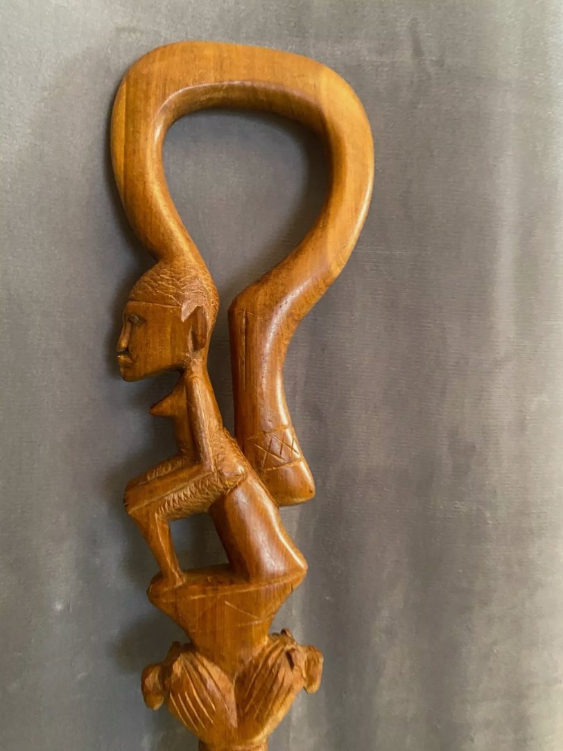 Canne de Cérémonie Africaine en Bois Sculpté - Ethic Atelier