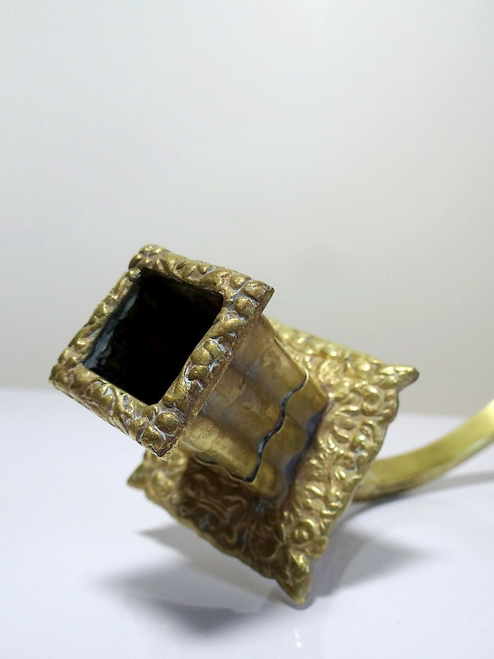 Chandelier mural 2 flammes style Haute Epoque XIXe bronze doré "à la financière" - Ethic Atelier