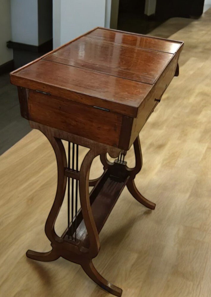 Coiffeuse lyre en acajou de Cuba massif - Ethic Atelier