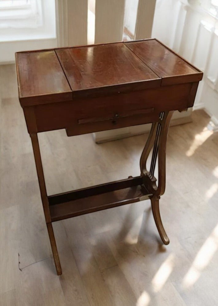 Coiffeuse lyre en acajou de Cuba massif - Ethic Atelier