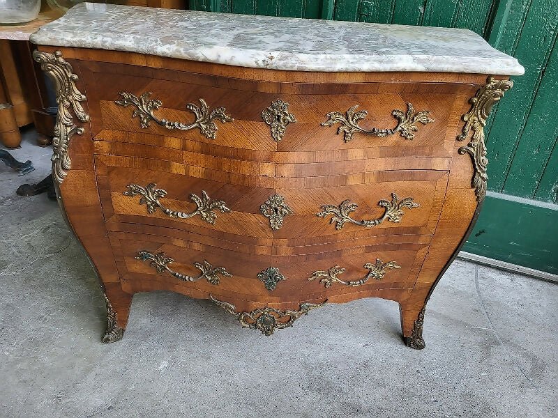 Commode en bois de rose de style Louis XV - Ethic Atelier