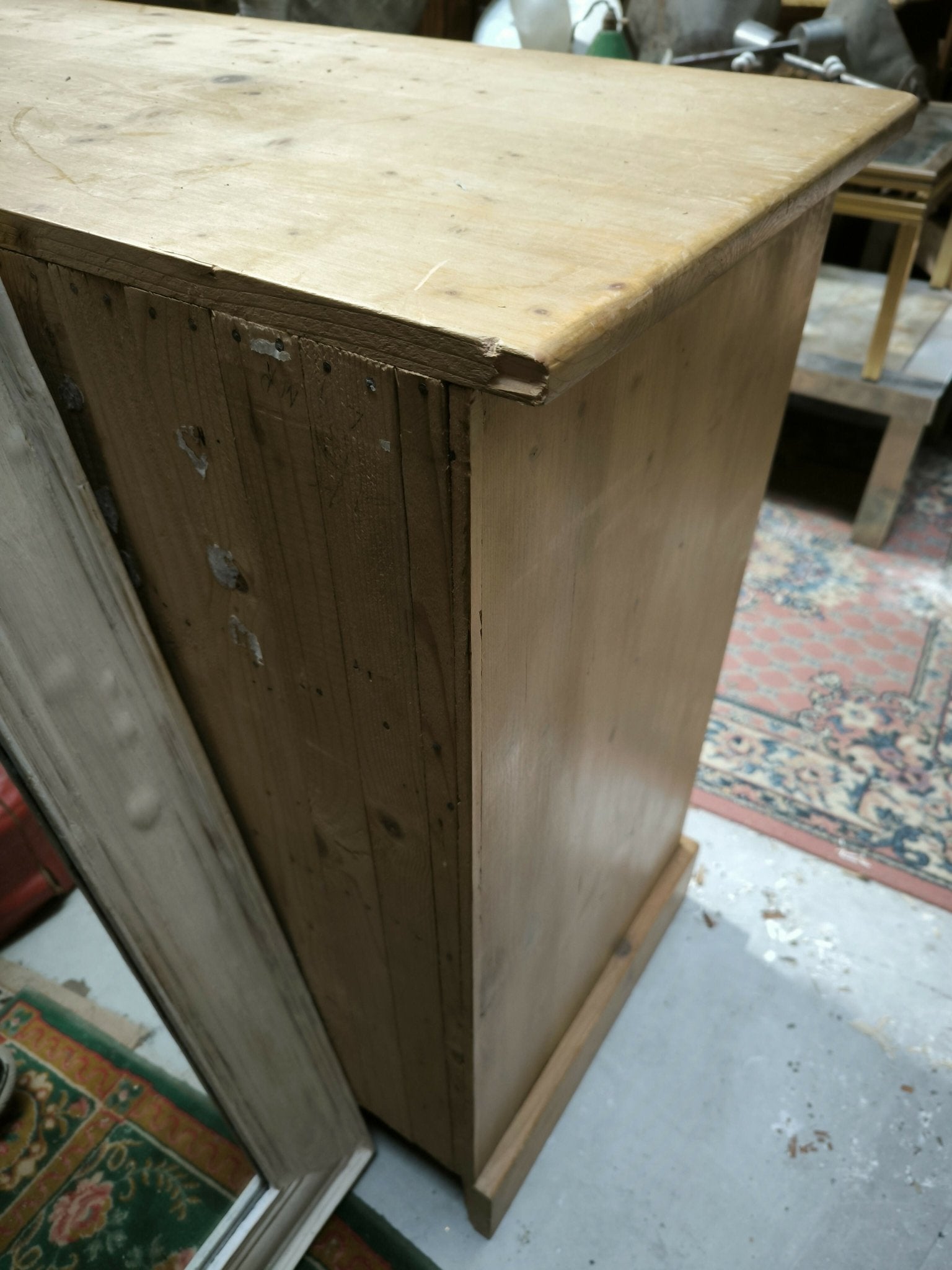 Commode en pin à 13 tiroirs - Ethic Atelier