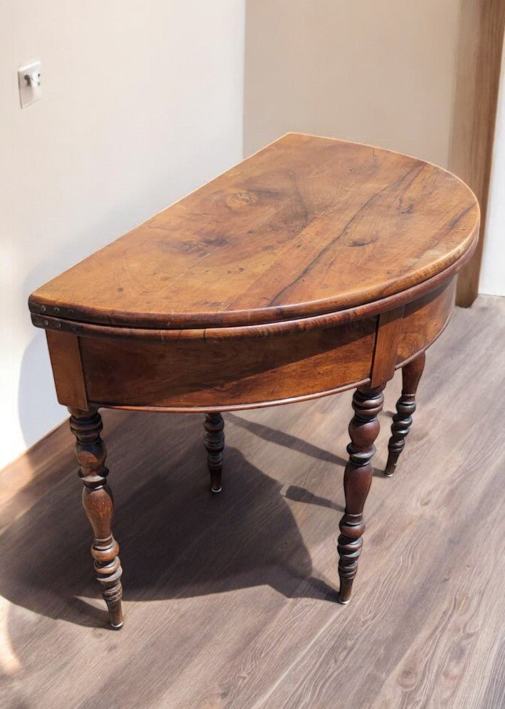 Console Demi - Lune en Noyer Massif Époque Louis - Philippe – Vers 1840 - Ethic Atelier