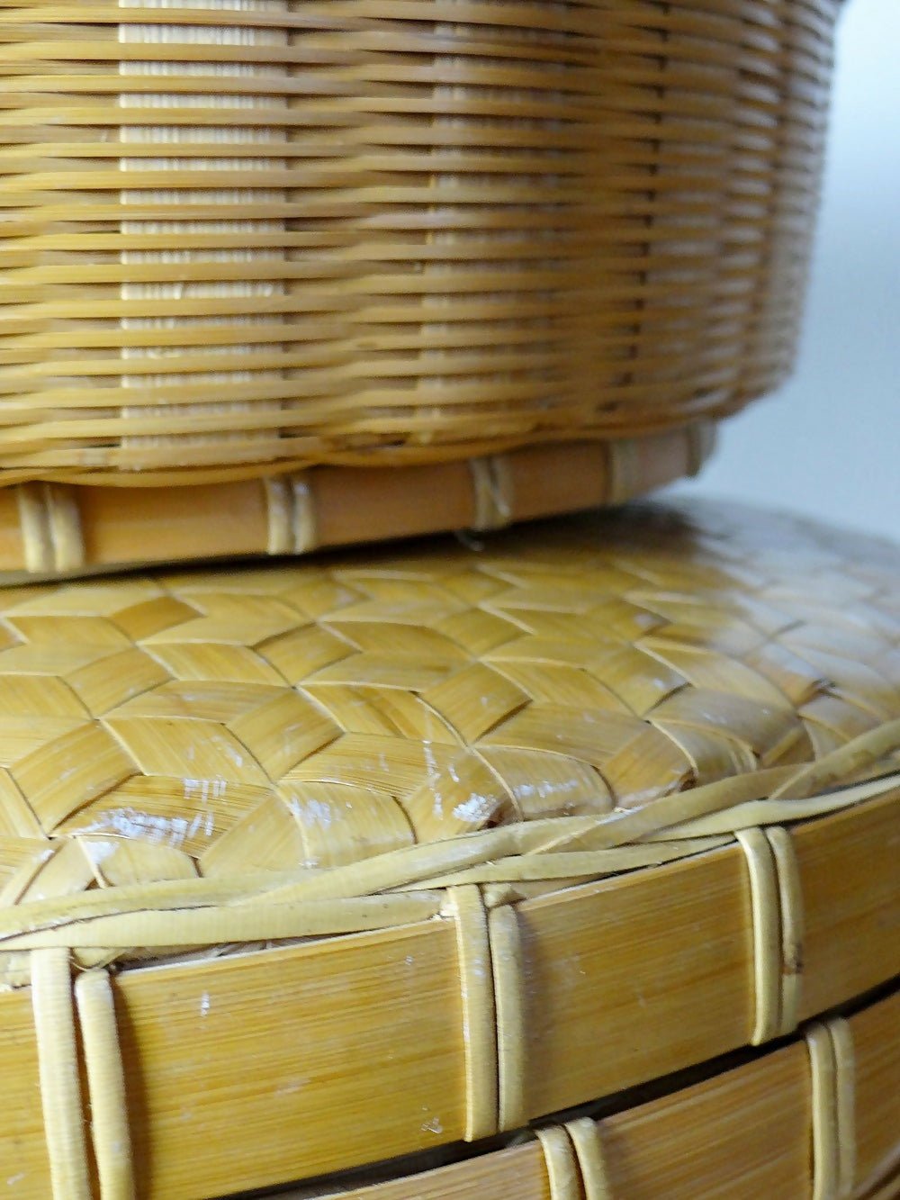 Ensembles de 4 boîtes gigognes en bambou tressé artisanat asiatique vintage 70" - Ethic Atelier