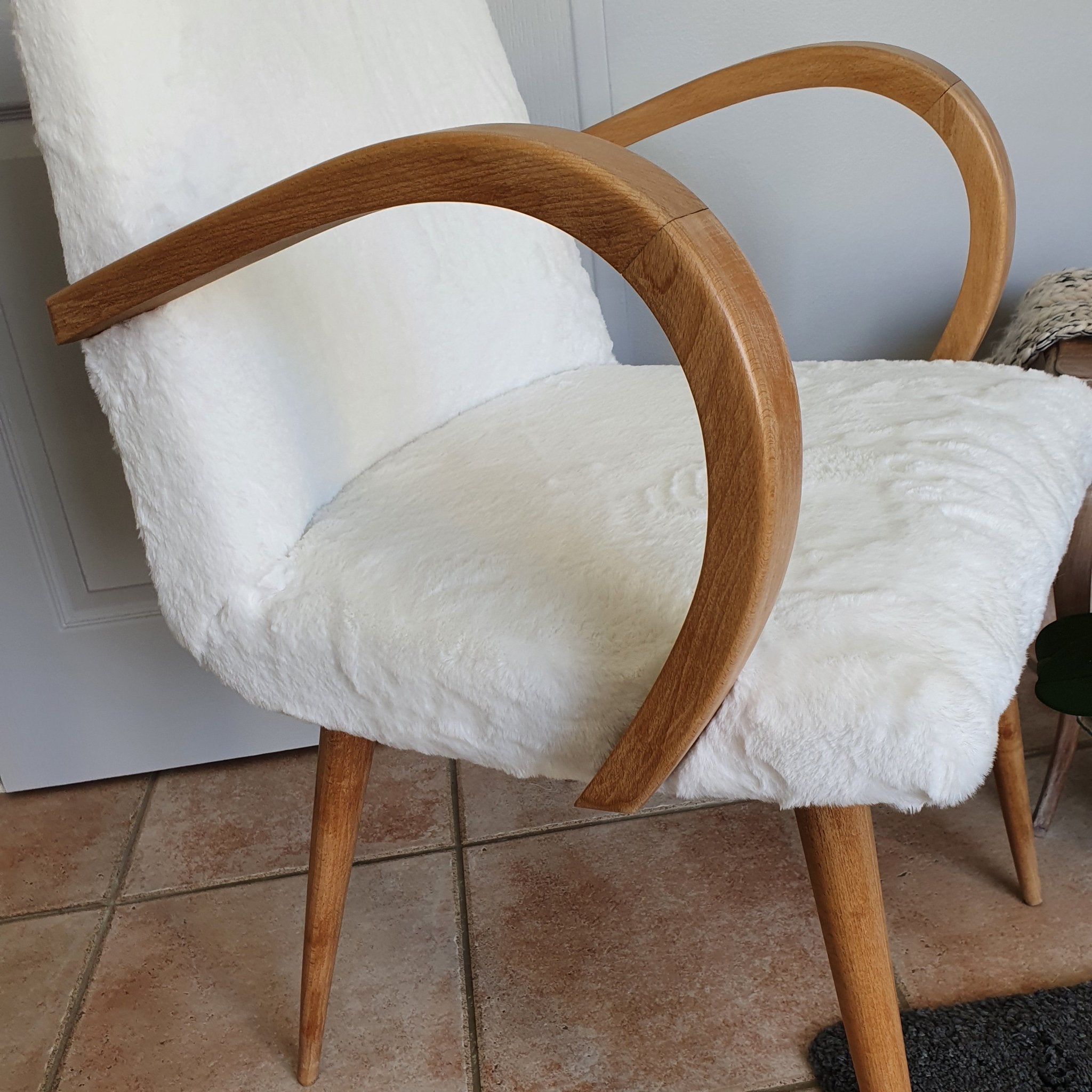 Fauteuil bridge des années 70 : Un cocon de douceur - Ethic Atelier