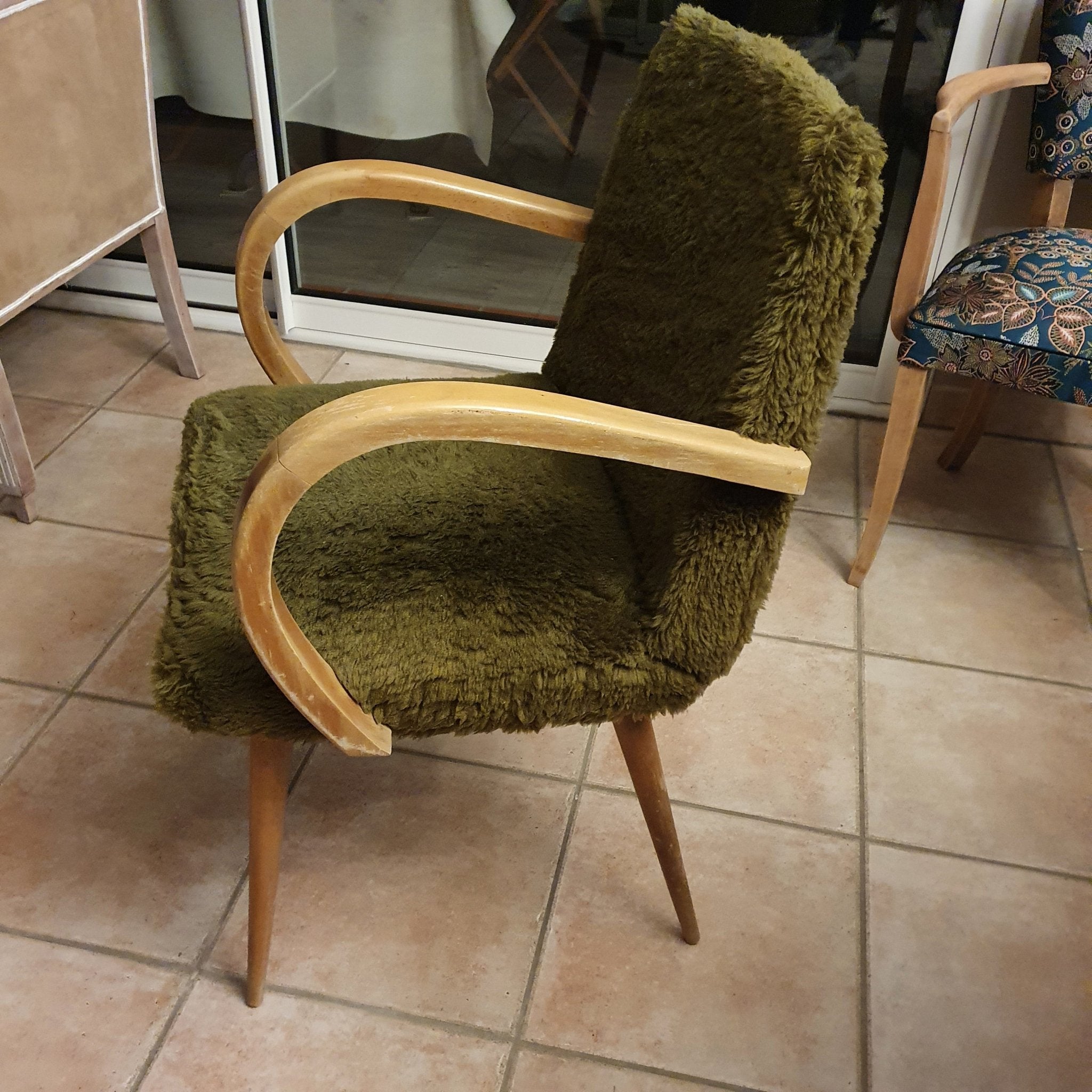 Fauteuil bridge des années 70 : Un cocon de douceur - Ethic Atelier