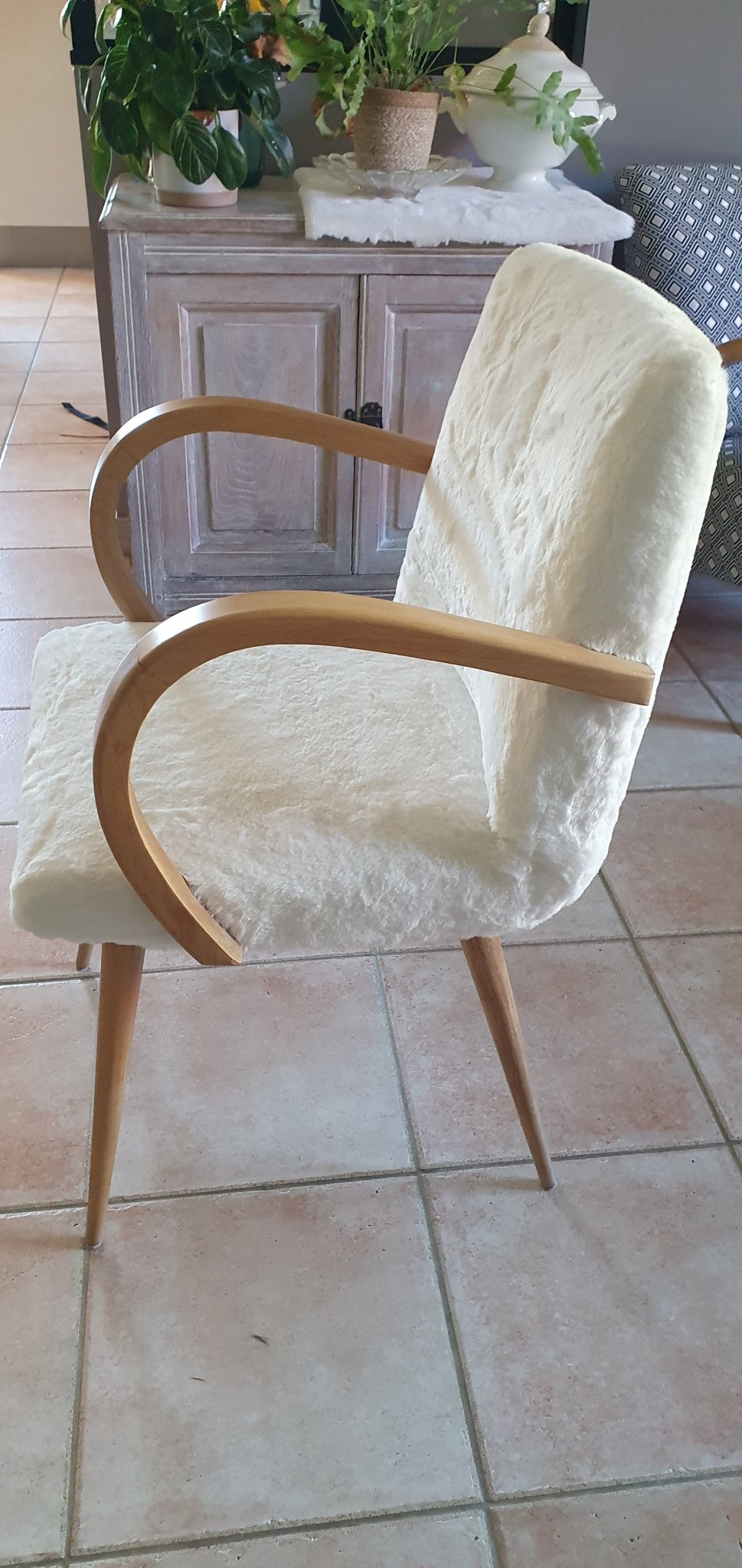 Fauteuil bridge des années 70 : Un cocon de douceur - Ethic Atelier