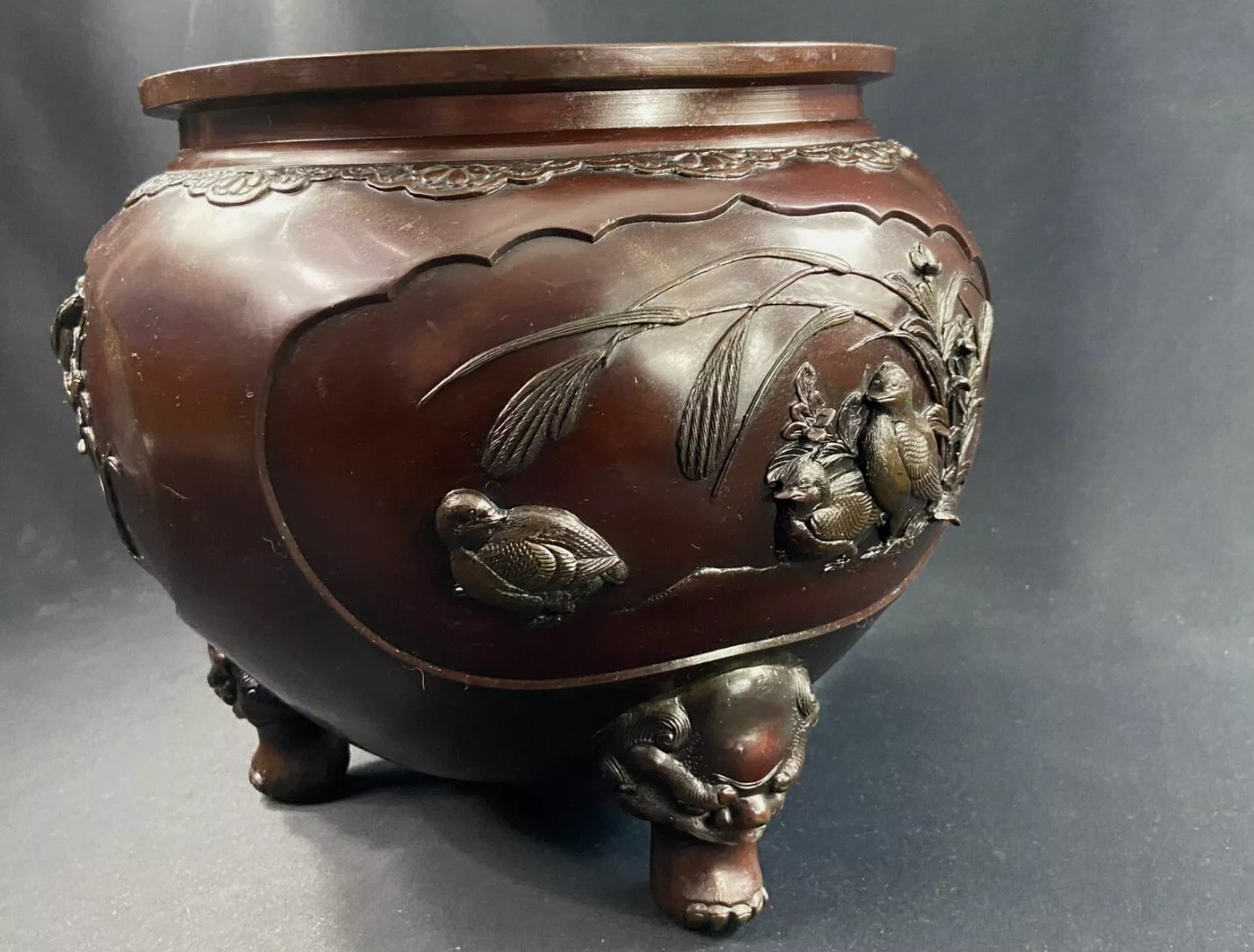 Grand cache - pot en bronze à décor d'oiseau, époque Meiji - Ethic Atelier