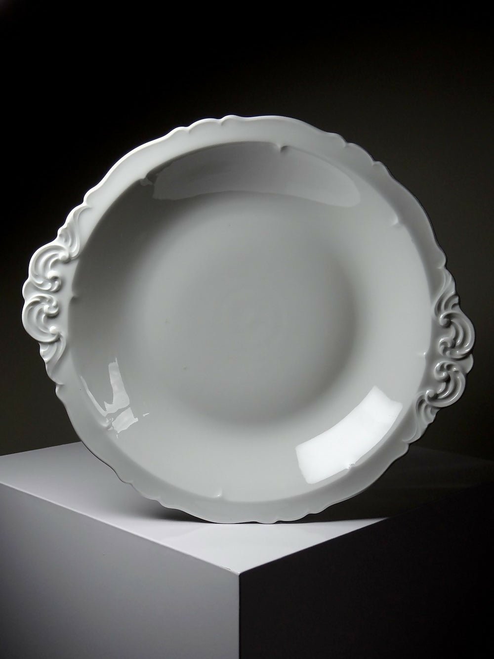 Grand plat de service creux porcelaine fine de Limoges blanche vintage/ancien - Ethic Atelier