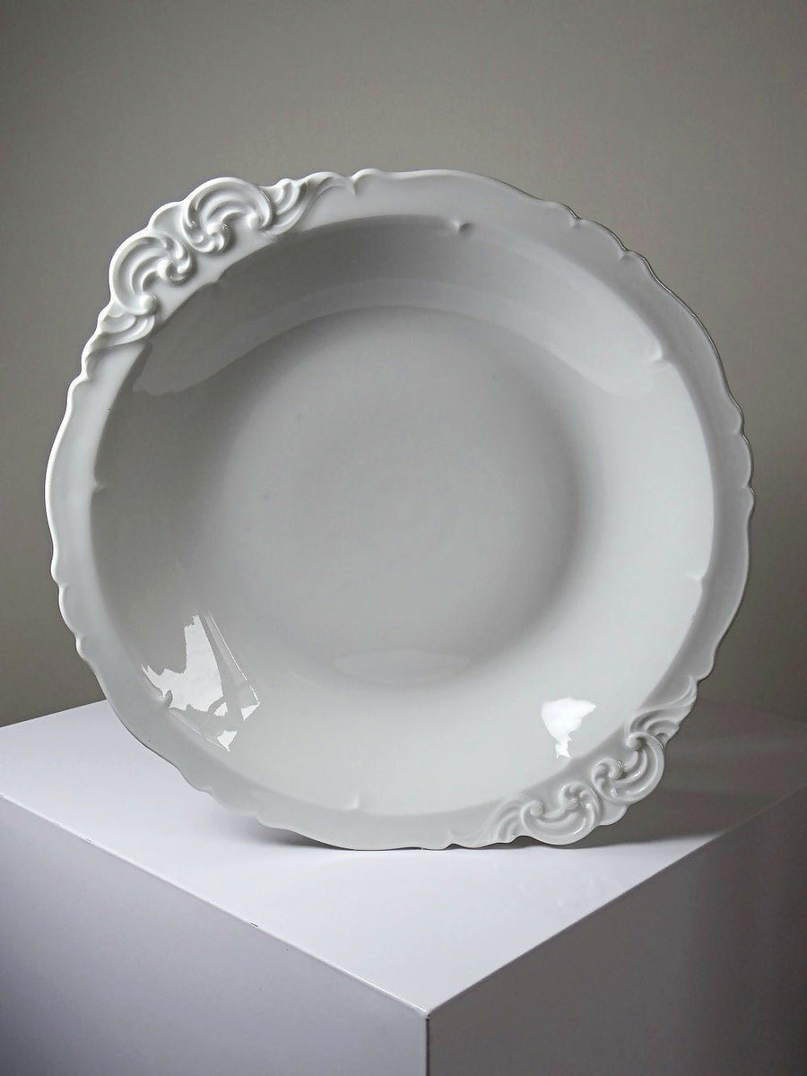 Petit plat creux en faïence Digoin Sarreguemines Porcelaine