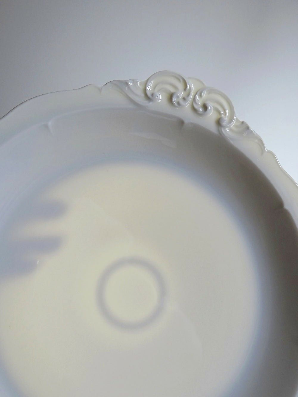 Grand plat de service porcelaine fine de Limoges blanche vintage/ancien - Ethic Atelier