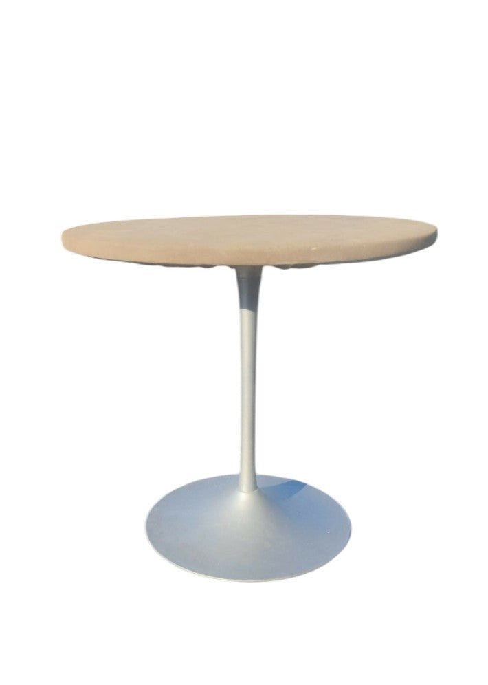 Guéridon pied tulipe en aluminium dans le Goût d'Eero Saarinen vers 1970 - Ethic Atelier