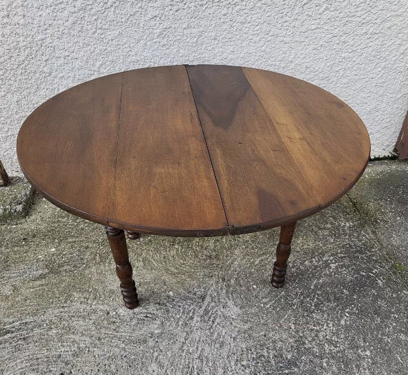 Jolie Table Lune en Noyer Massif Louis Philippe - XIXe siècle - Ethic Atelier