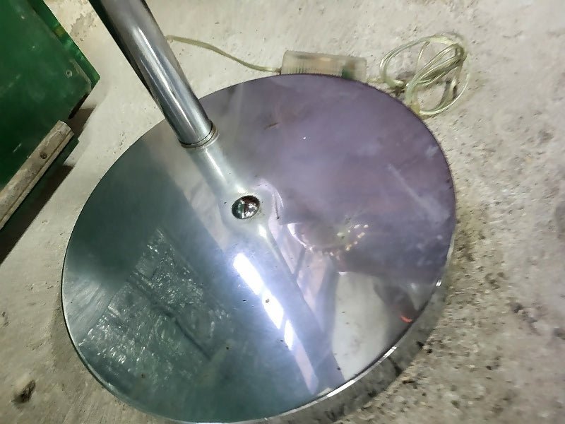 Lampadaire arc en chrome chiné - Ethic Atelier