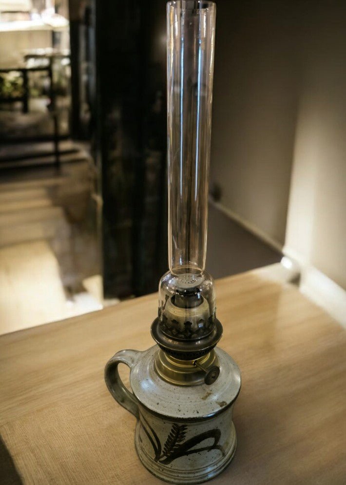Lampe à pétrole céramique signé S N 1960 - Ethic Atelier