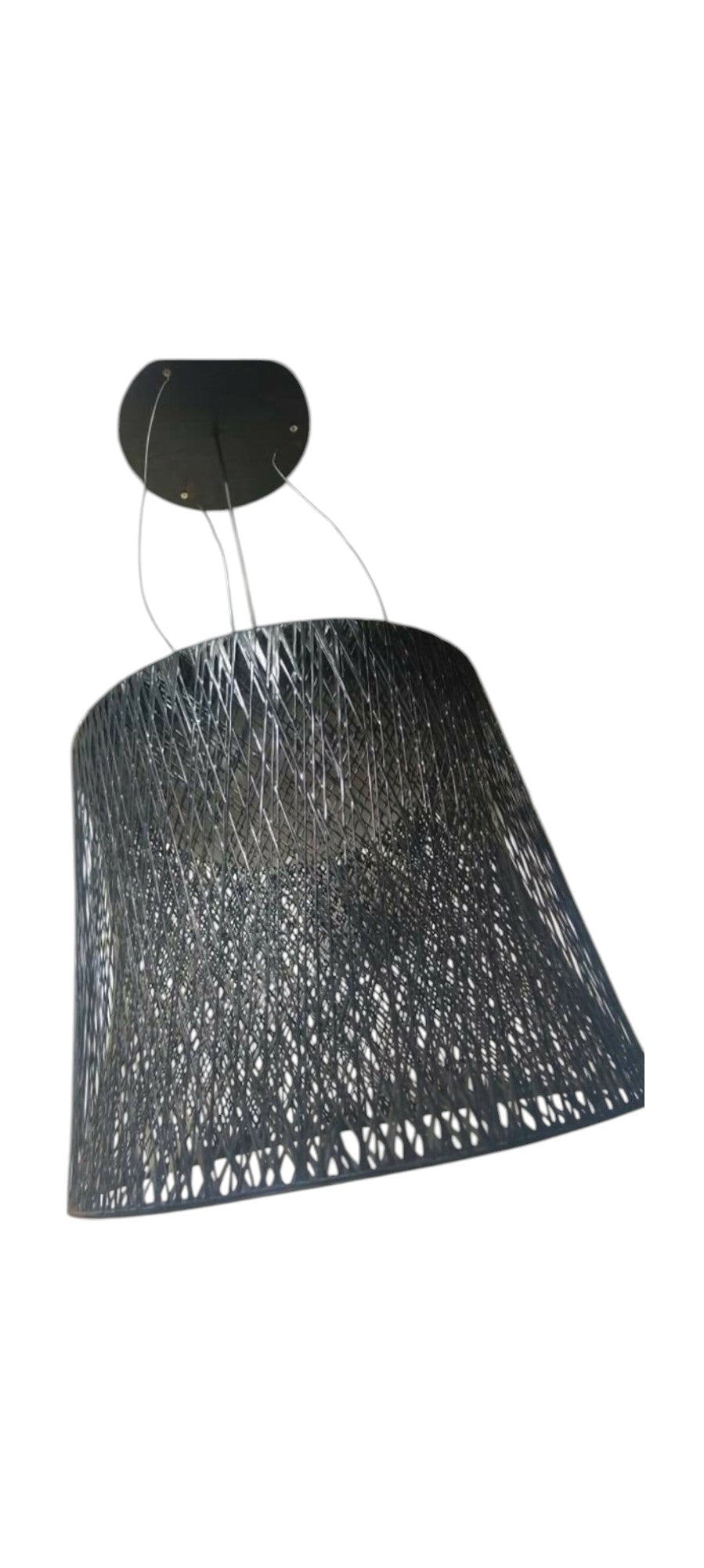 Lustre en résine par Jordi VILLARDELL - Ethic Atelier