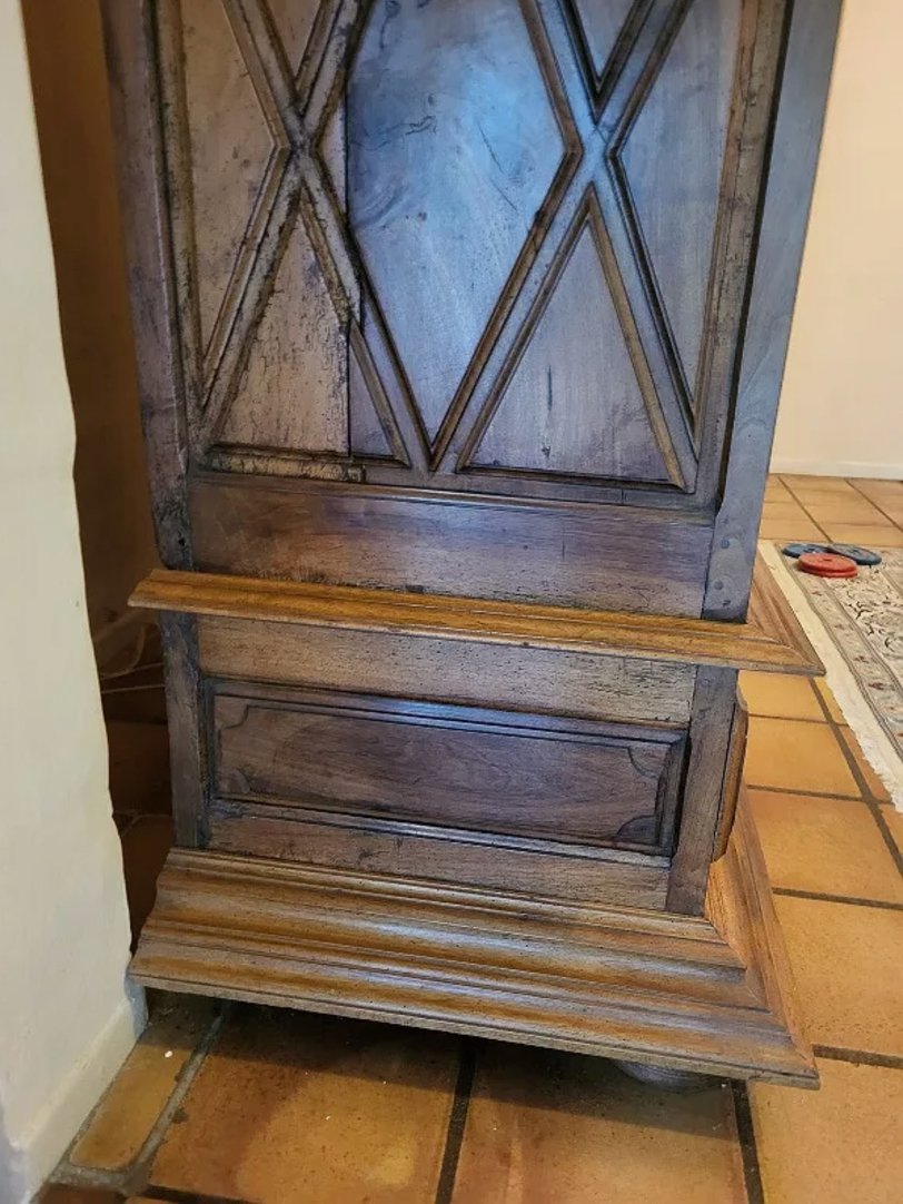 Magnifique Armoire Louis XIII en Noyer Massif - XVIIIe Siècle - Ethic Atelier