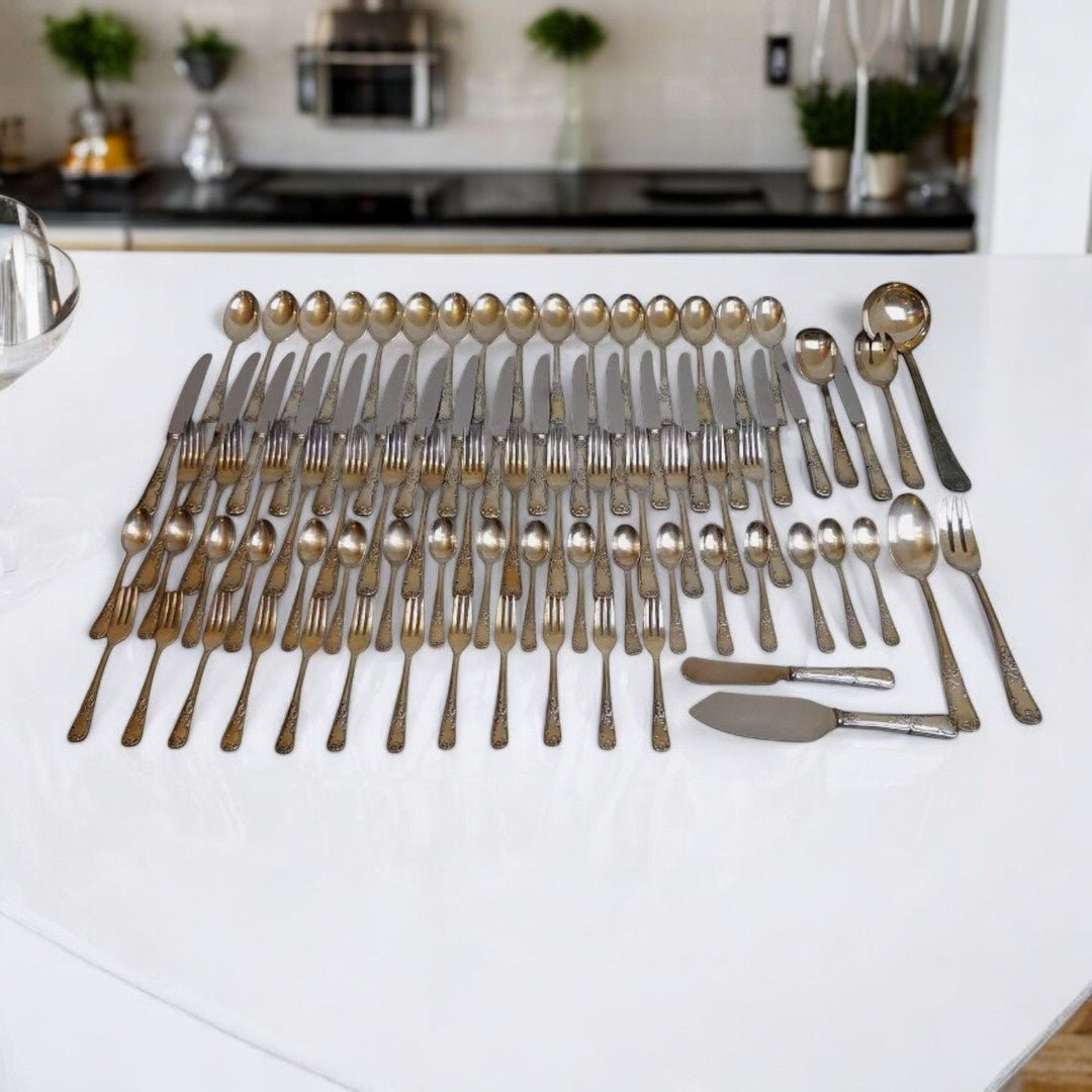 Magnifique Ménagère de 85 Pièces - François Frionnet - Modèle Louis XV - Ethic Atelier