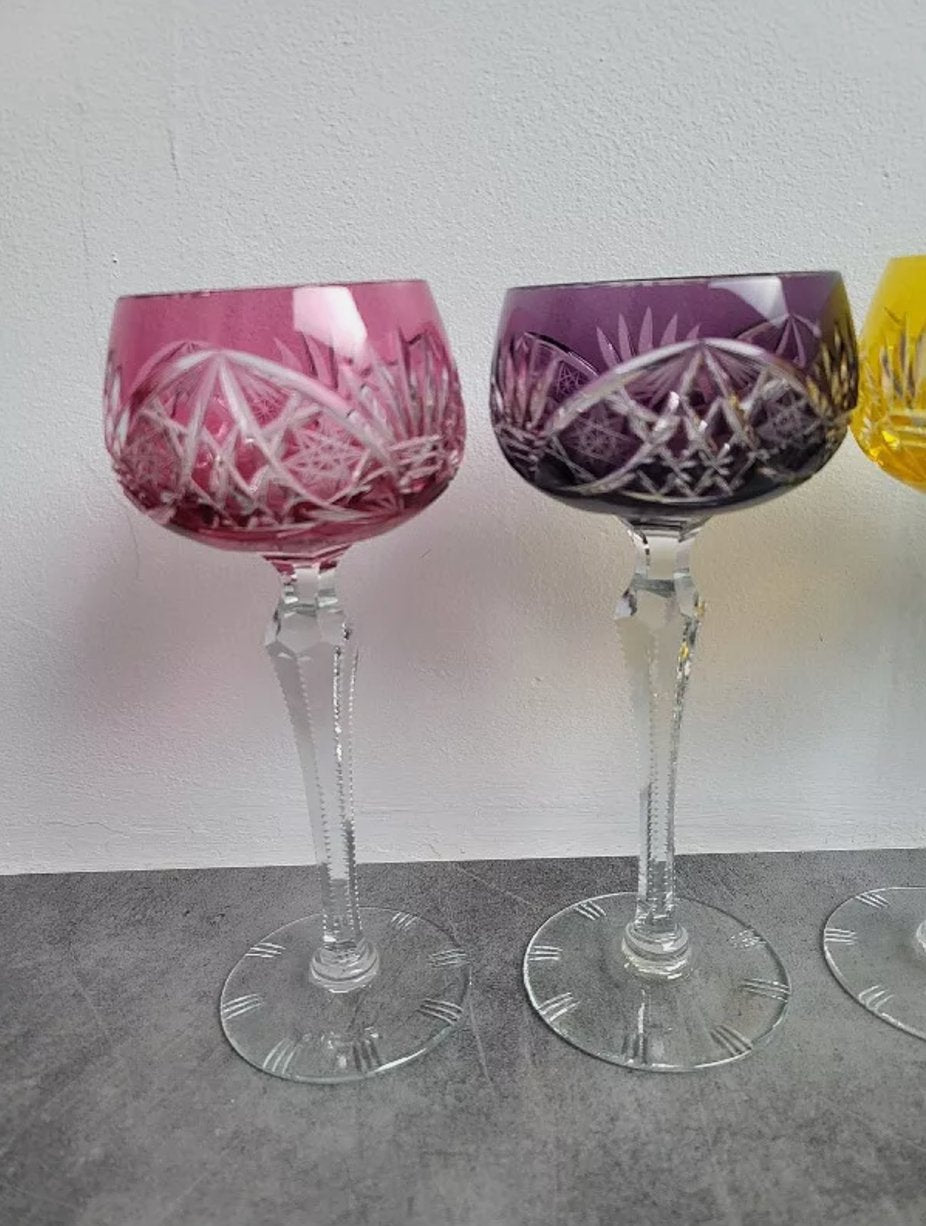 Magnifique Série de 5 Verres en Cristal de Couleur - Ethic Atelier