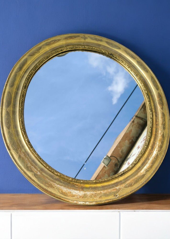 Miroir ovale doré à la feuille vers 1850 - Ethic Atelier