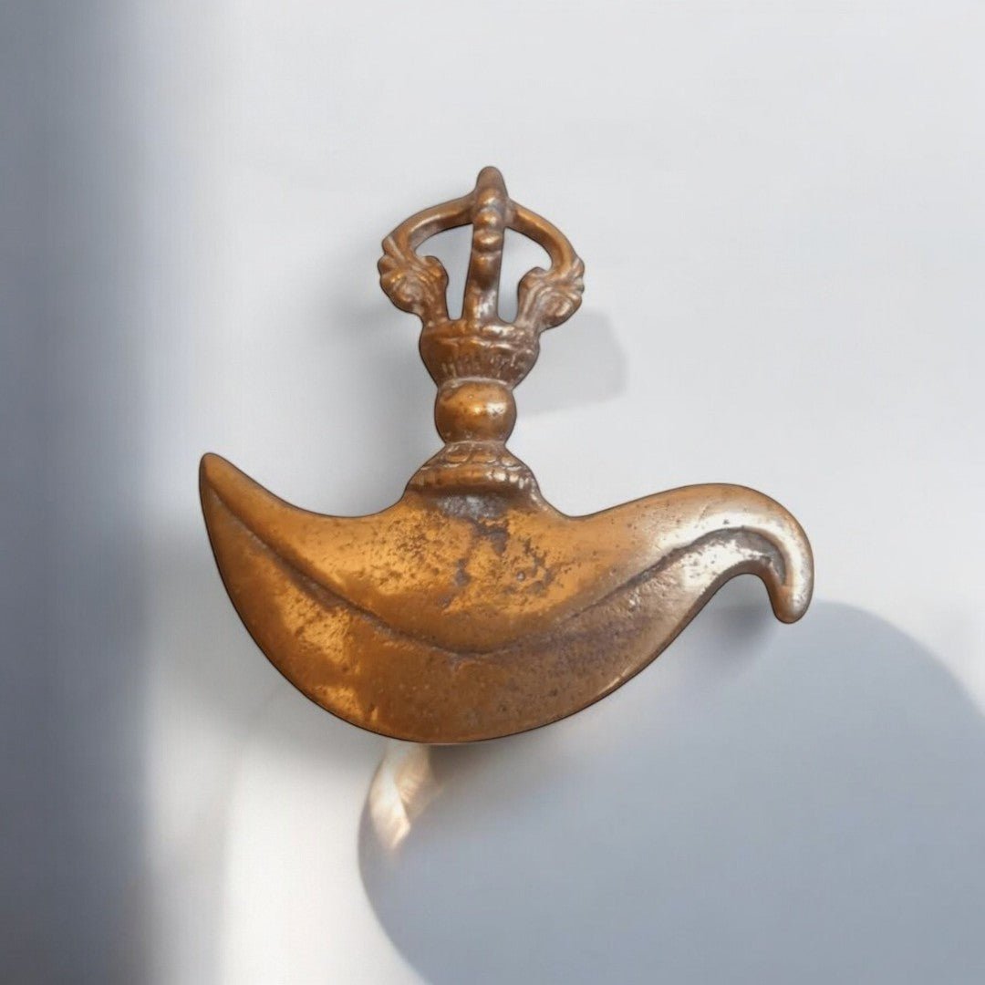 Objet Rituel Tibétain en Bronze – Kartika Vajra Dorje avec Couronne - Ethic Atelier