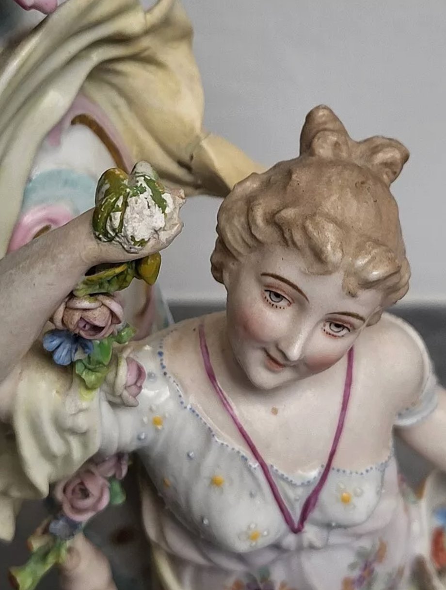 Paire de Bougeoirs en Porcelaine Allemande du XIXème Siècle - Ethic Atelier