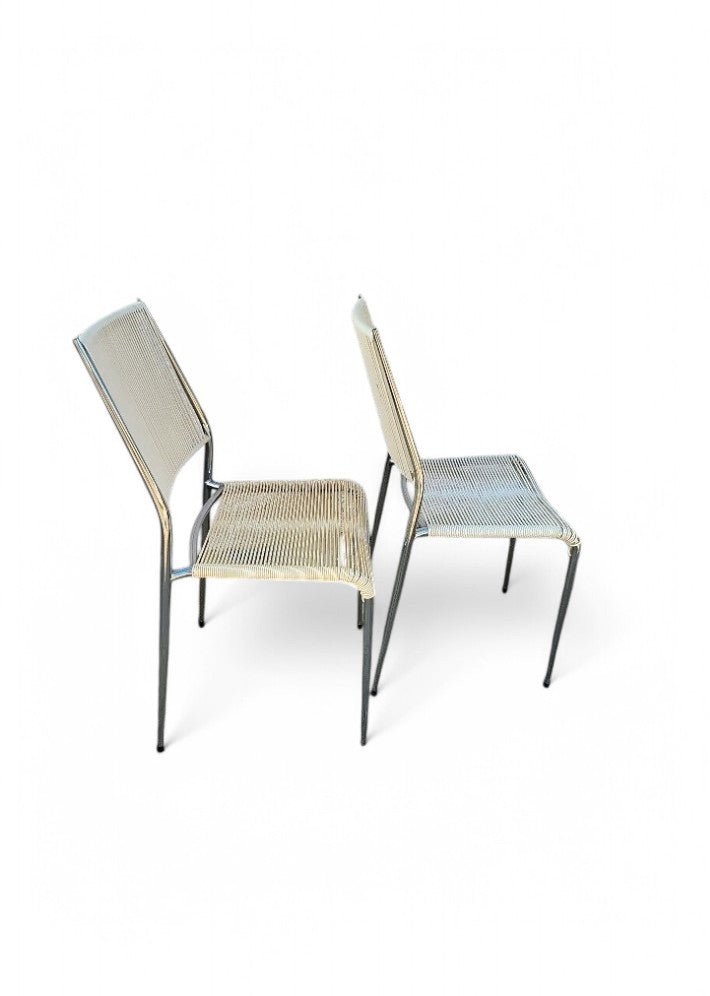 Paire de chaises scoubidou blanches et chromées 1960 - Ethic Atelier