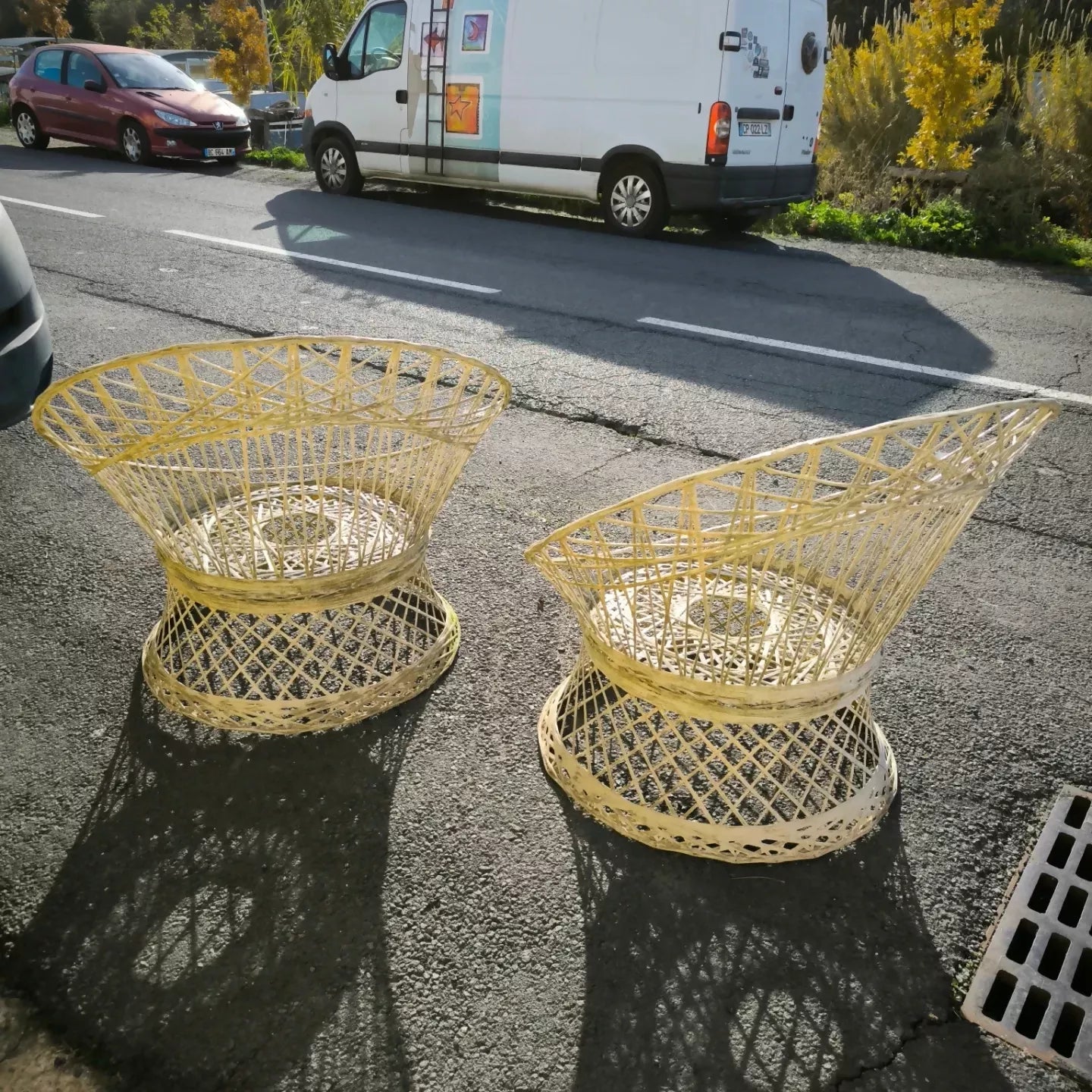 Paire de Fauteuils de Jardin Vintage en Fibre de Verre - Design Iconique - Ethic Atelier