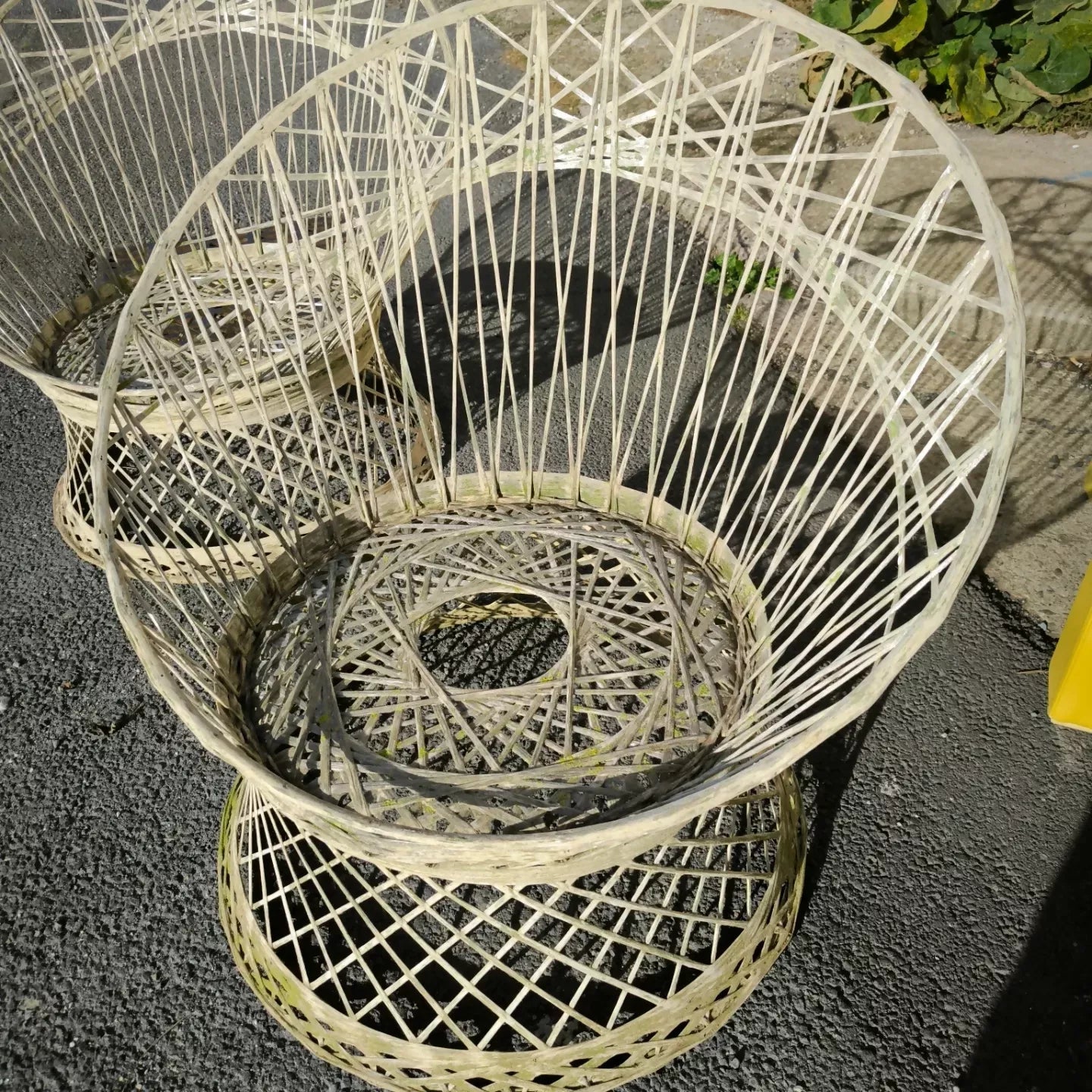 Paire de Fauteuils de Jardin Vintage en Fibre de Verre - Design Iconique - Ethic Atelier