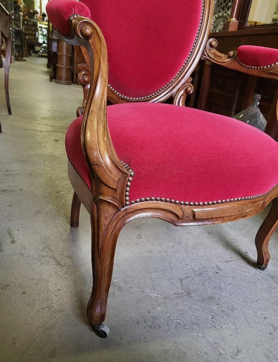 Paire de Fauteuils Louis Philippe à Médaillon Rouge - XIXe siècle - Ethic Atelier