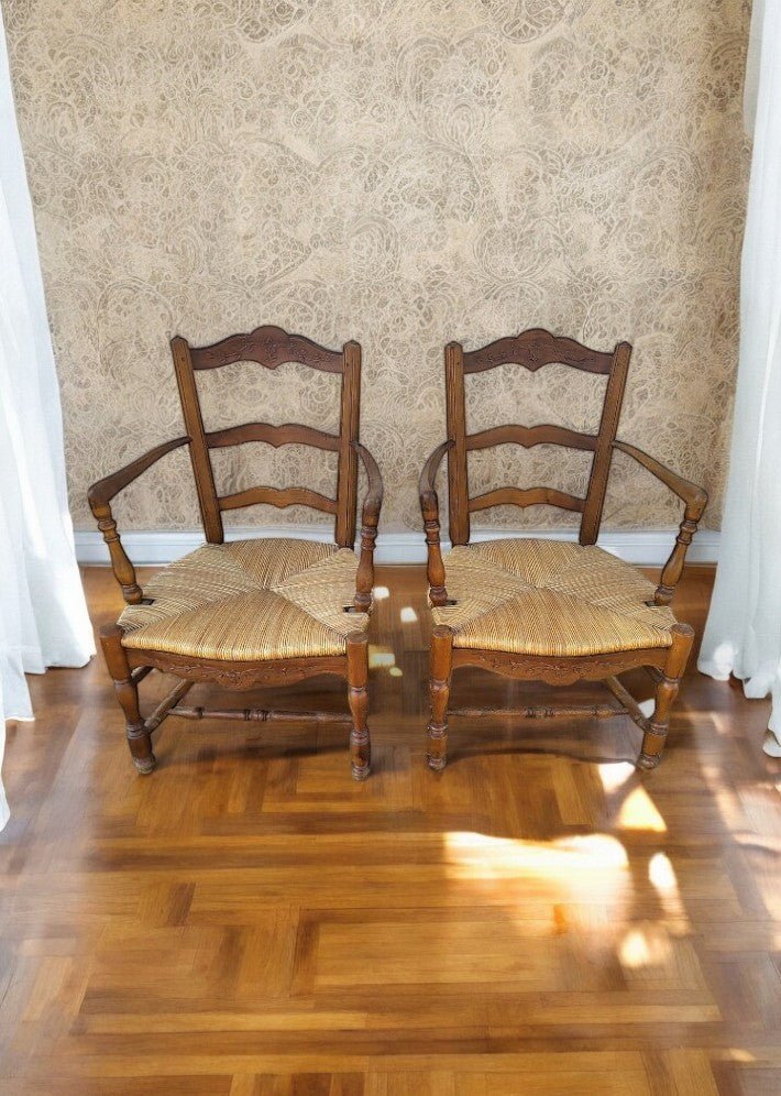 Paire de fauteuils provençaux en noyer paillé - Ethic Atelier