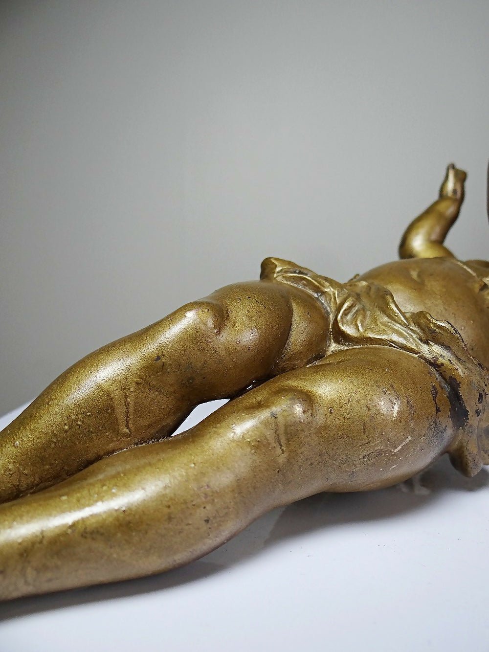 Petit angelot, putto en bronze doré ancien élément décoratif XIXe - Ethic Atelier