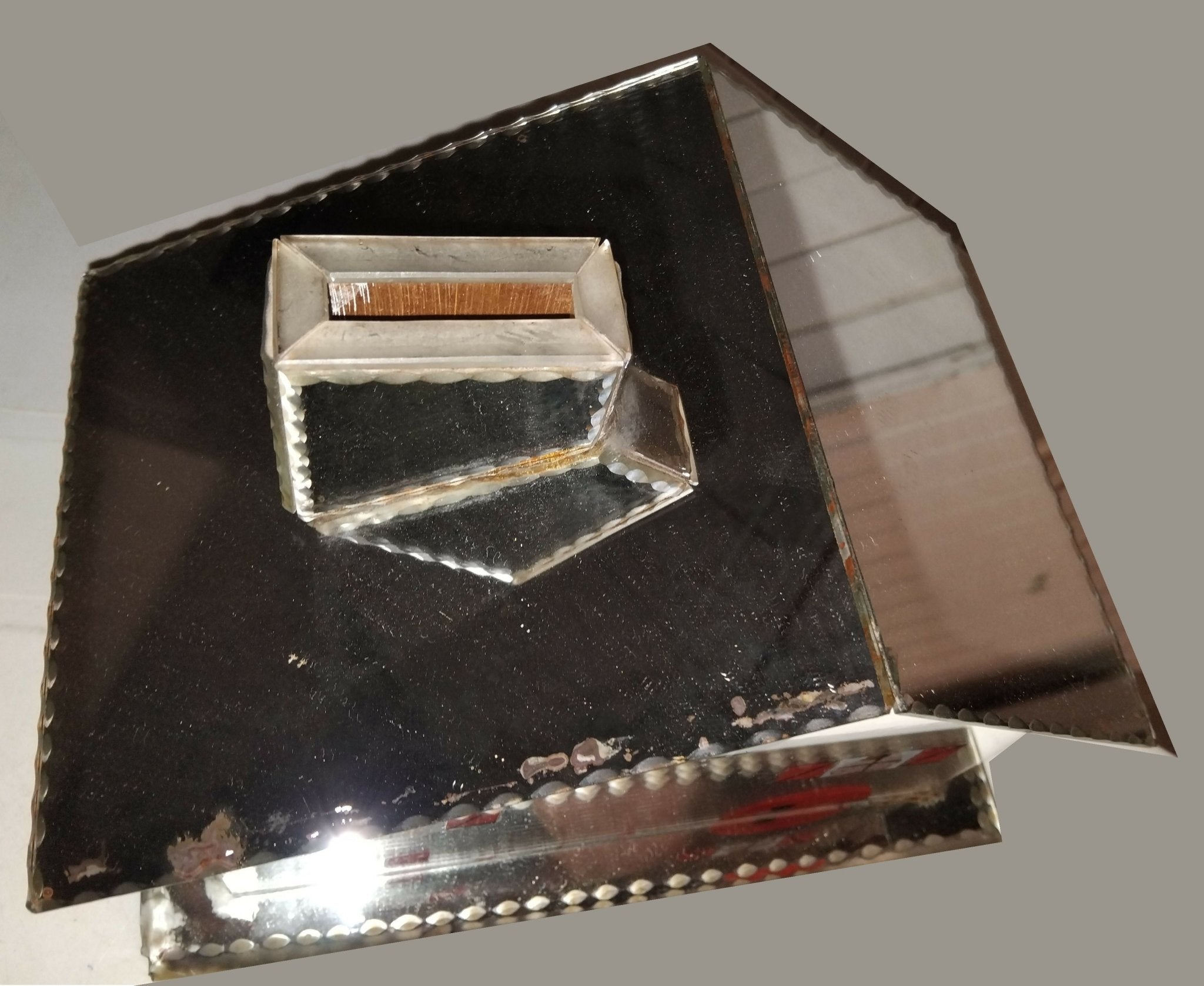 Petite maison miroir façonné des années 1930 - 1950 - Ethic Atelier